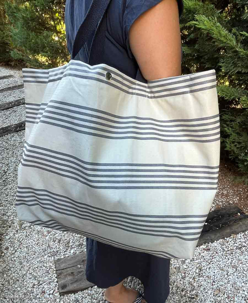 Bolsa impermeable nivik rayas gris
